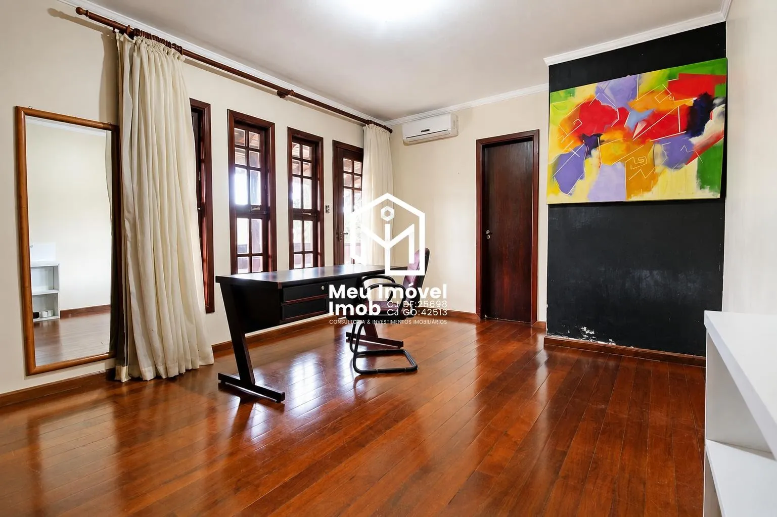 Imagem Casa 5 Quartos 5 Suítes 4 Vagas 500m² Lago Norte/DF