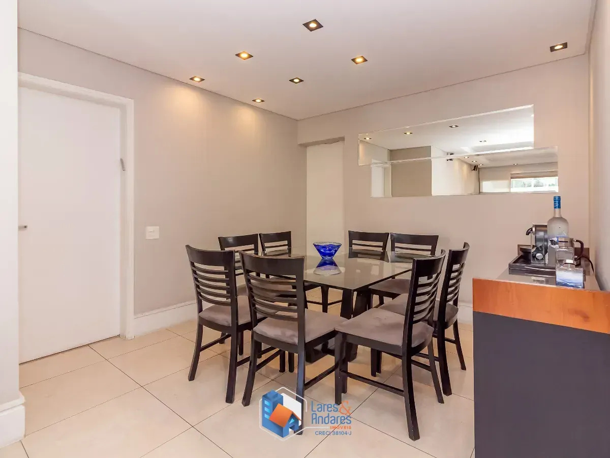 Imagem Apartamento para venda em Moema com 3 quartos, sendo 1 suíte, 107m²
