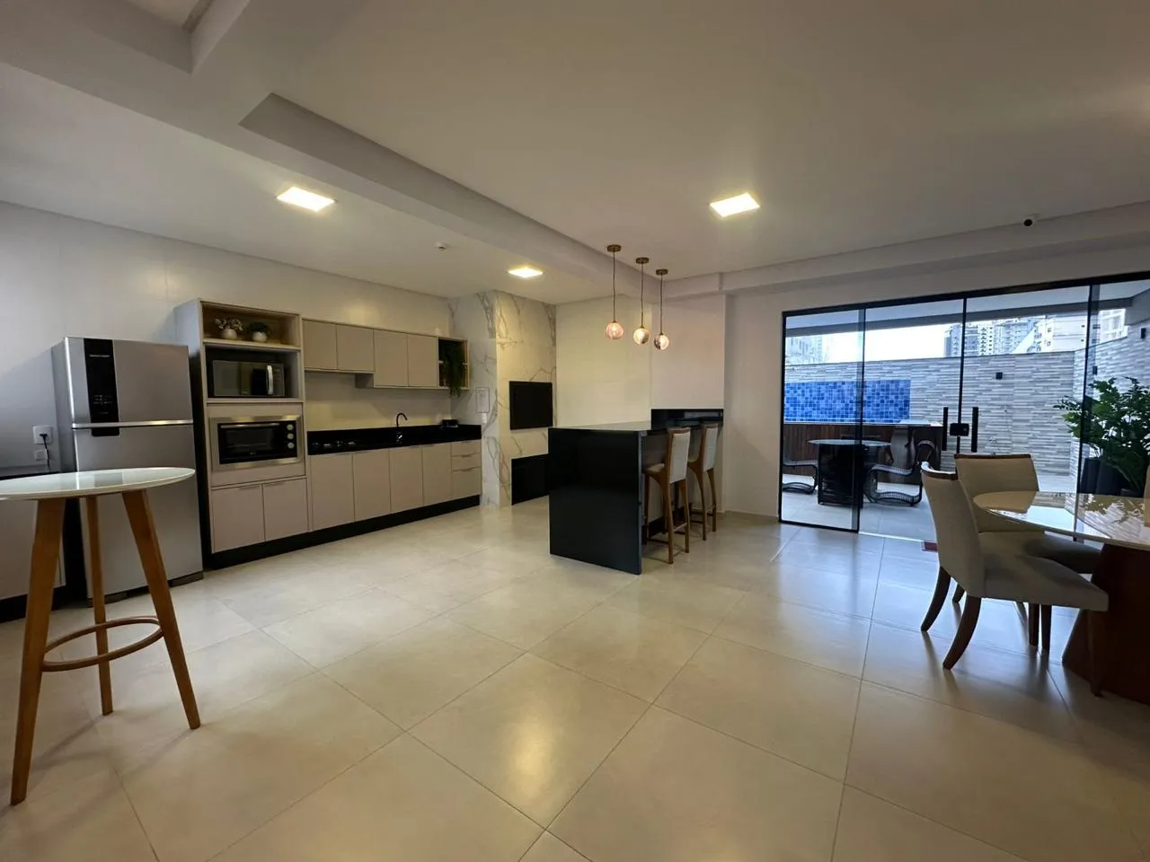 Imagem Apartamento à venda com 83m2 por R$ 950.000,00
