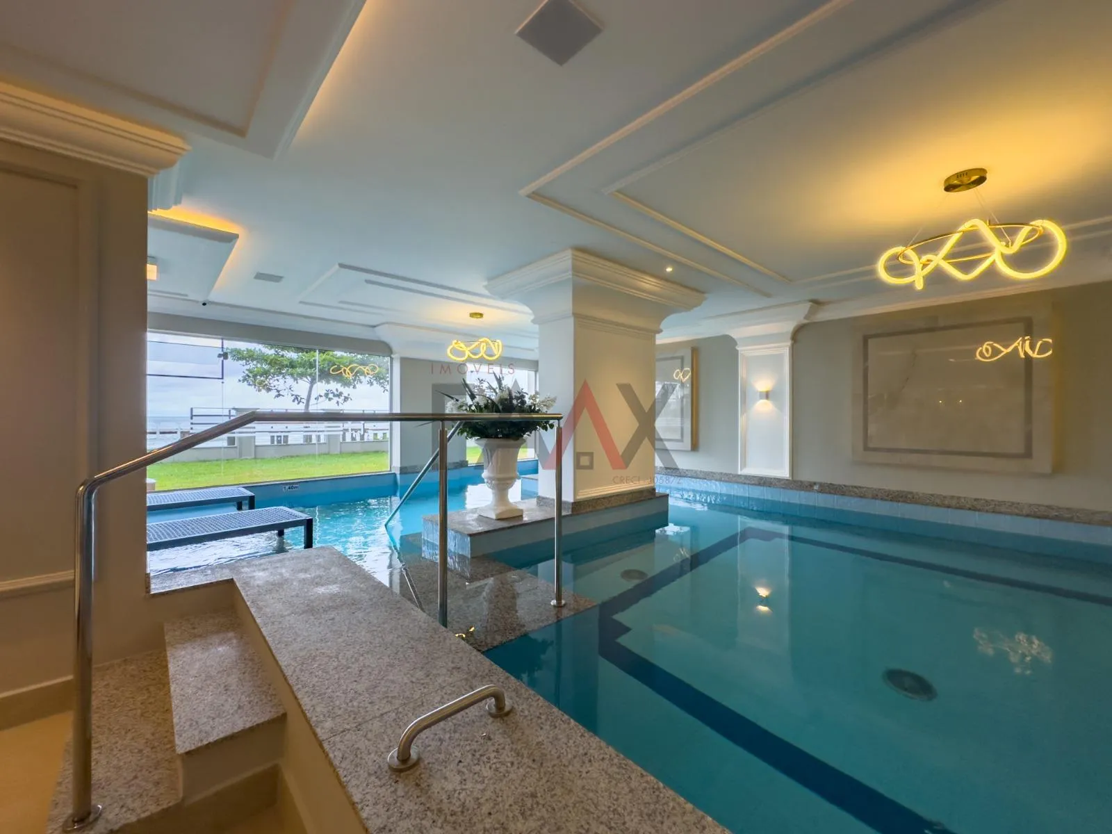 Imagem Château de Florence Apartamentos à Beira-Mar em Itapema - Conforto e Elegância