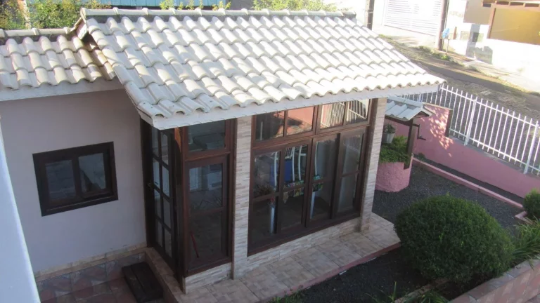 Imagem Casa para Venda em Concórdia, Industriários, 4 dormitórios, 2 banheiros
