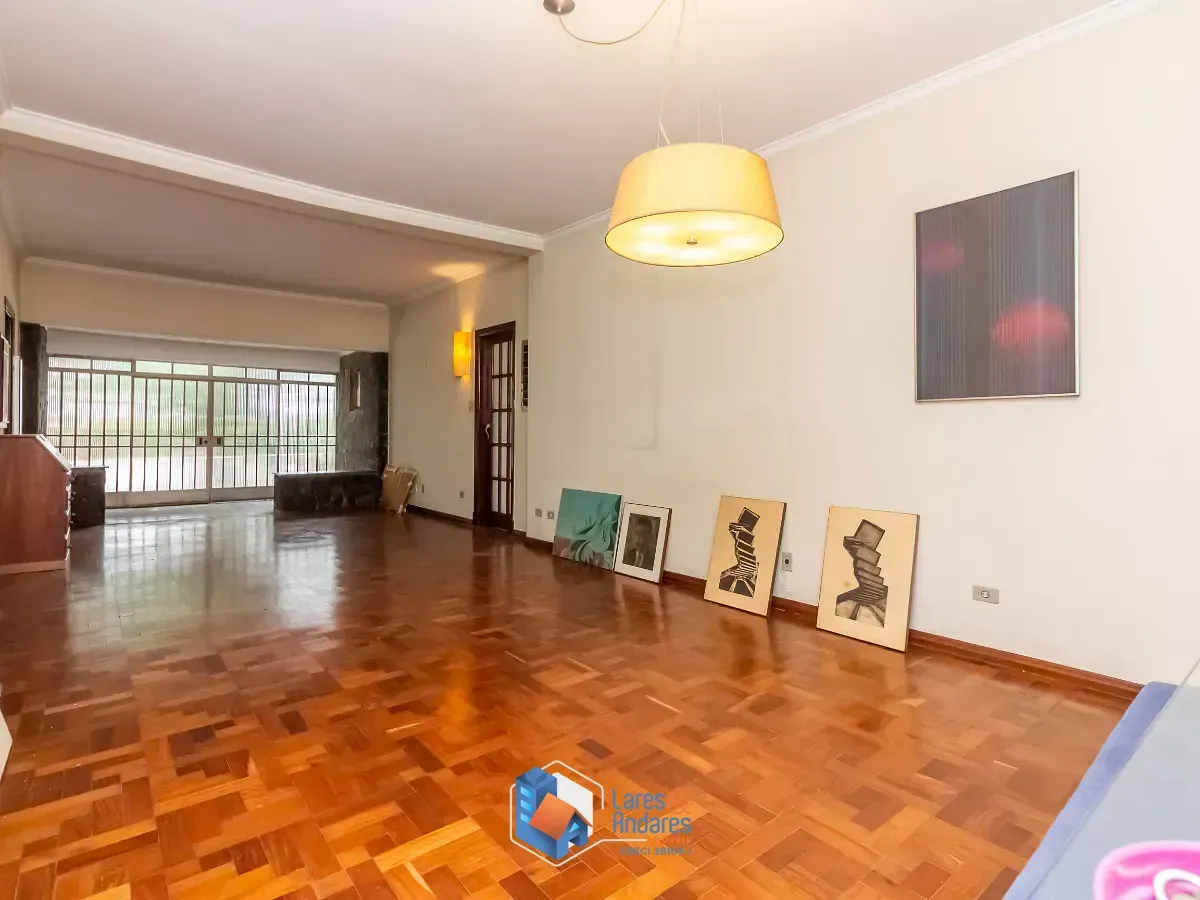 Imagem Casa para venda em Lapa com 3 quartos, sendo 1 suíte, 377m²