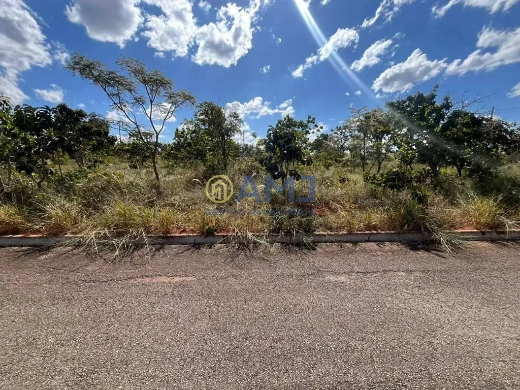 Foto do imóvel Lote à venda no Bairro Lagoa Quente de Caldas em Endereço não informado