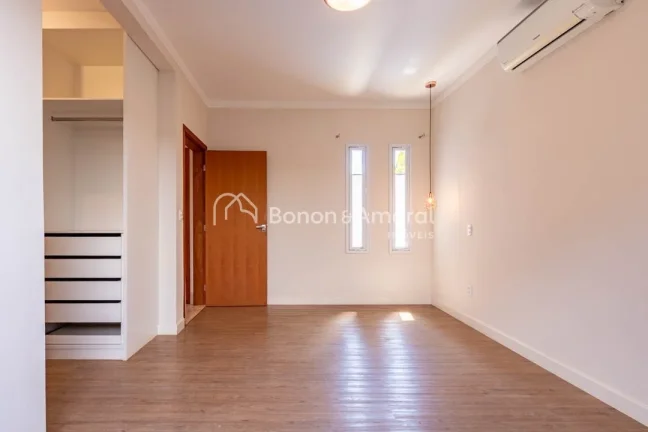 Imagem Casa à venda em um terreno de 360 m² com 250 m² de área construída, projetada para oferecer con...