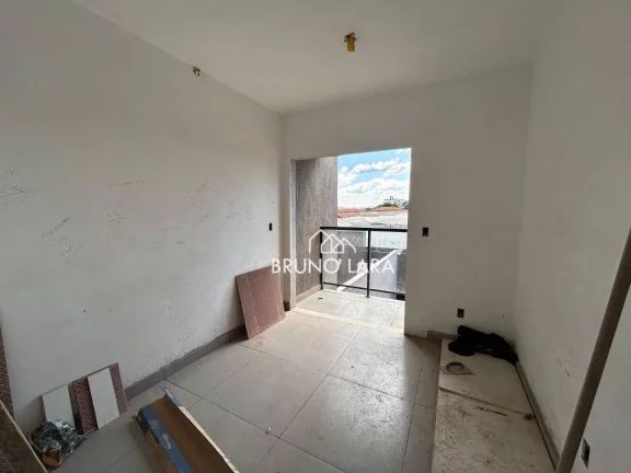 Imagem Casa á venda em Betim, no bairro Jardim Casa Branca
