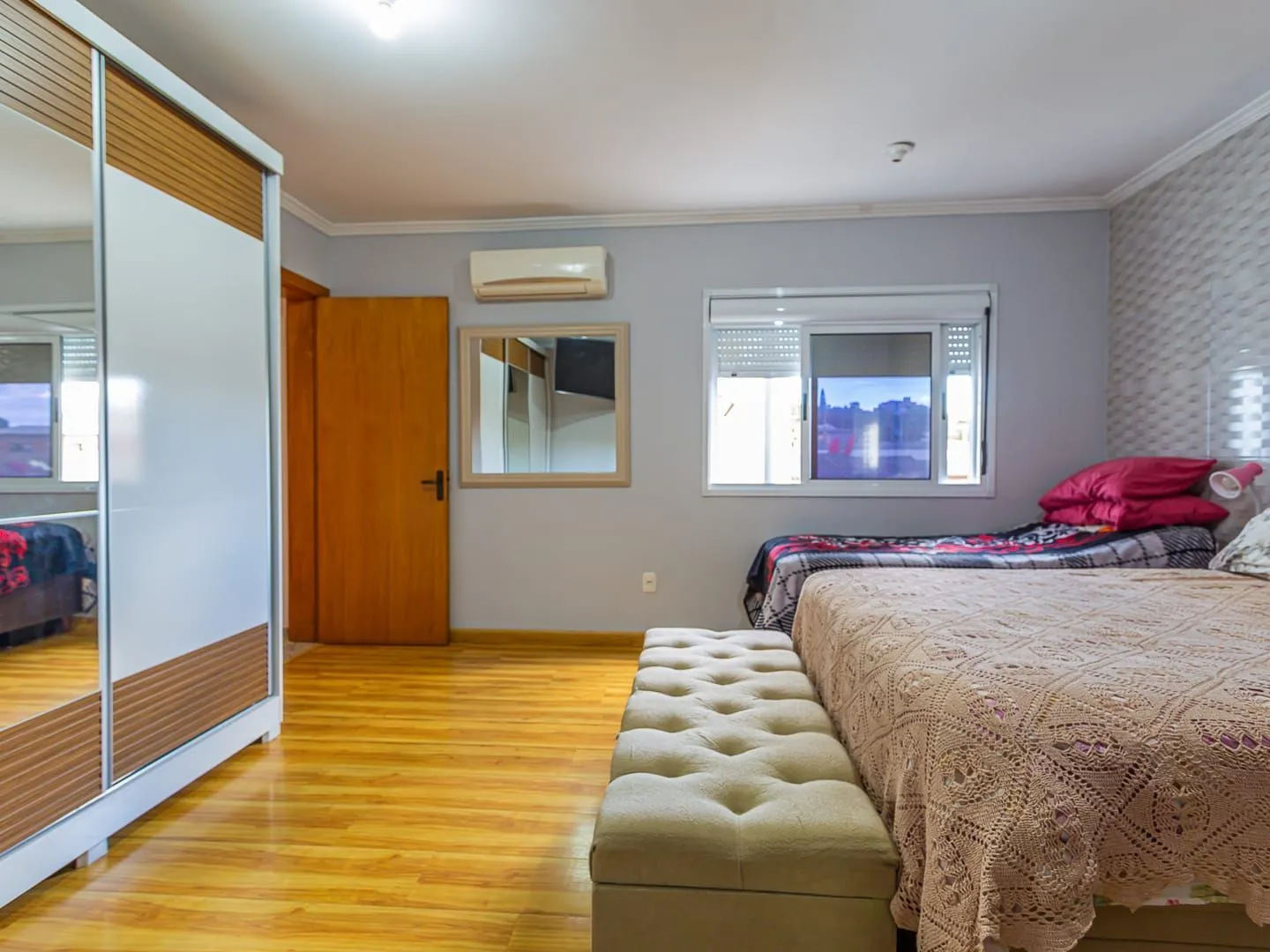 Imagem Casa 3 dormitórios com duas suítes bairro Jardim Floresta - Lindoia