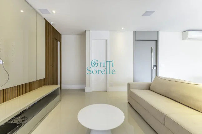 Imagem Apartamento à Venda em Vila Nova Conceição - São Paulo/SP.