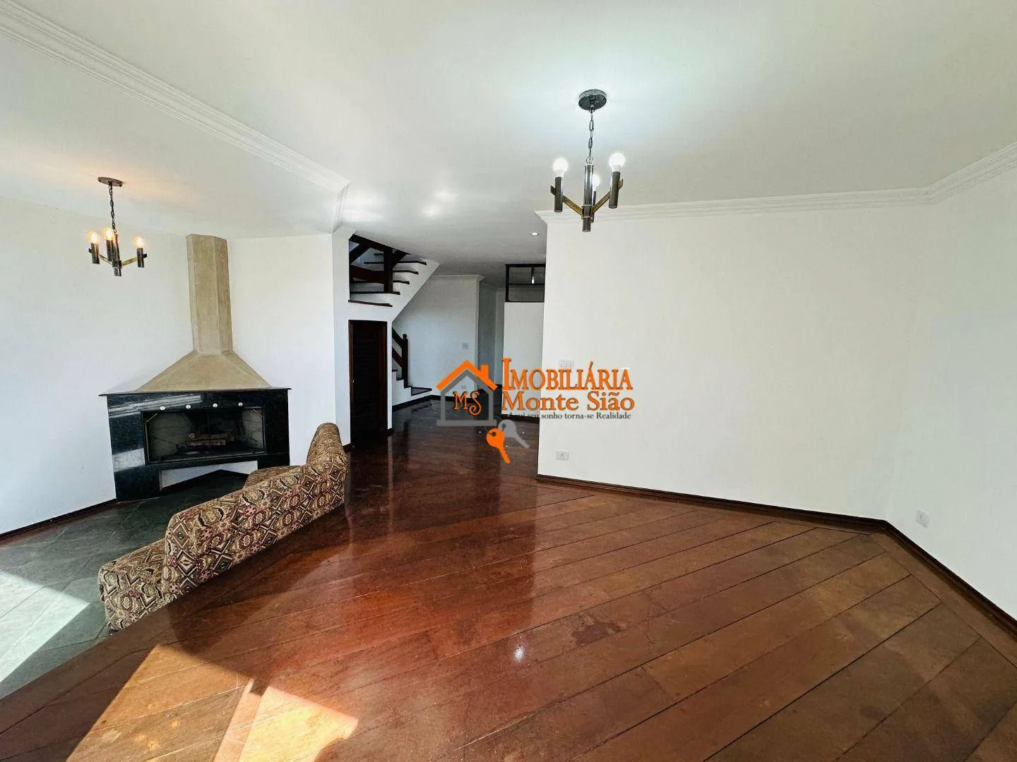 Imagem Sobrado com 3 dormitórios à venda, 364 m² por R$ 1.500.000,00 - Jardim Londrina - São Paulo/SP