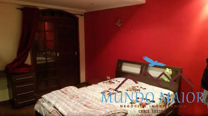 Imagem Oportunidade Única! Sobrado com 4 Dorms + Churrasqueira - Aceita Permuta!