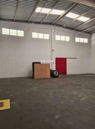 Imagem Galpão com 2000m2 em Sorocaba - SP.