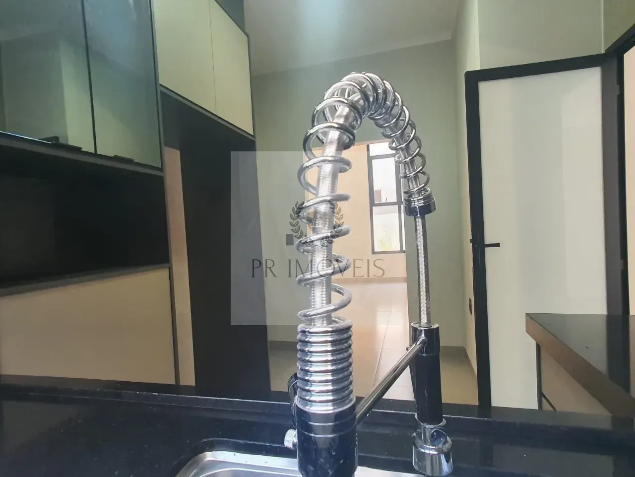 Imagem Imperdível oportunidade: Casa à venda em Araraquara-SP, Residencial Volpi, 3 quartos, 3 suítes, 2 salas, 5 banheiros, 4 vagas, 183m².