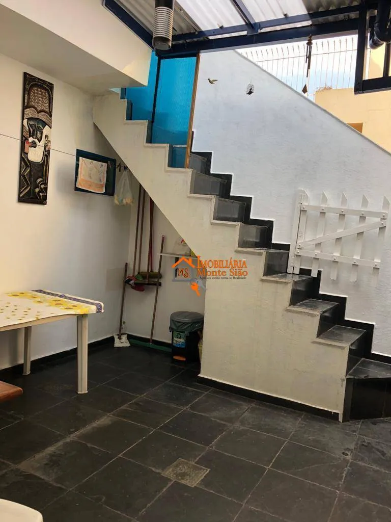 Imagem Casa com 3 dormitórios à venda, 169 m² por R$ 550.000,00 - Vila Rosália - Guarulhos/SP