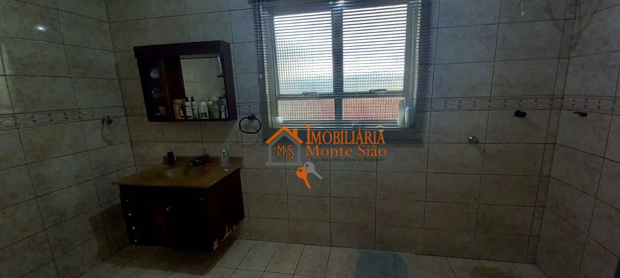 Imagem Sobrado com 3 dormitórios à venda, 220 m² por R$ 650.000,00 - Parque Continental III - Guarulhos/SP