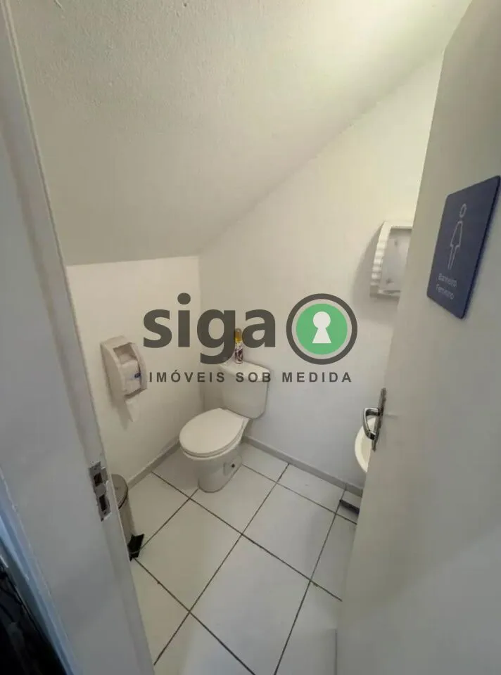 Imagem Casa Assobradada para locação Comercial com 4 salas , 5 banheiros e 8 vagas no Jd Paulistano