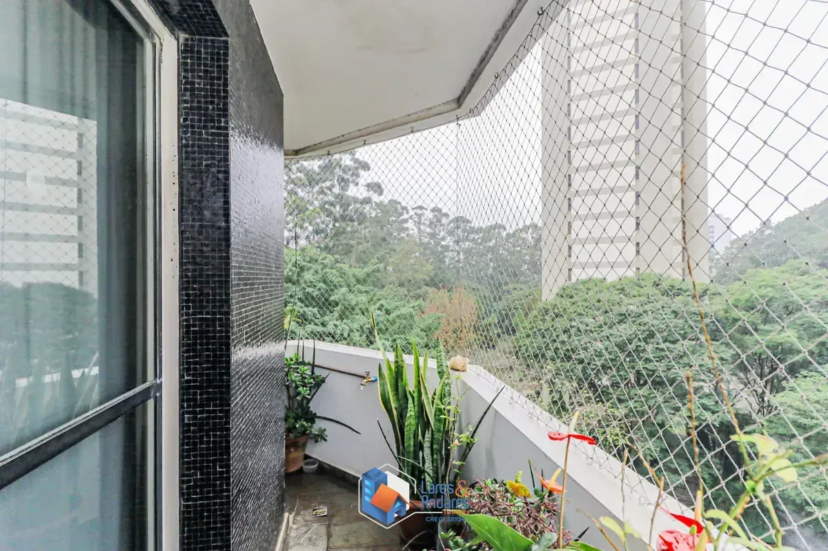 Imagem Apartamento para venda em Vila Suzana com 4 quartos, sendo 1 suíte, 185m²