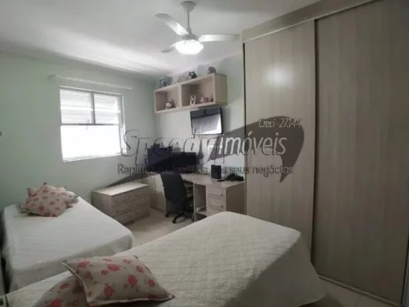 Imagem Casa em Santos 3 dormitórios, Rua Bolivia bairro Aparecida