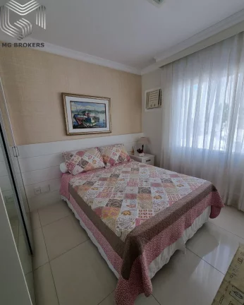 Imagem Casa de Luxo em Condomínio no Recreio dos Bandeirantes com 4 Suítes e 450m² - Rio de Janeiro-RJ