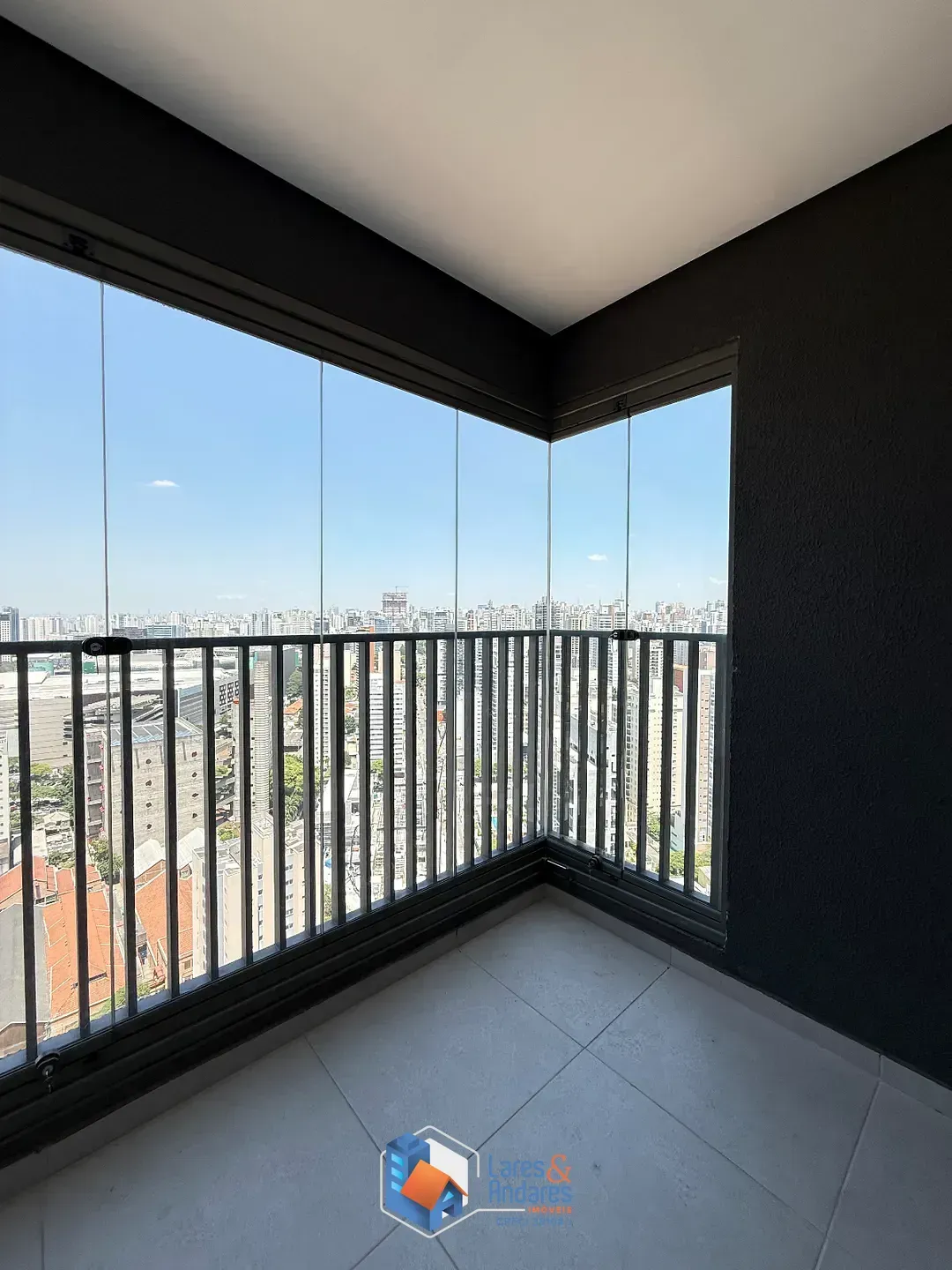 Imagem Apartamento para venda e locação em Pompeia com 2 quartos, sendo 1 suíte, 62m²