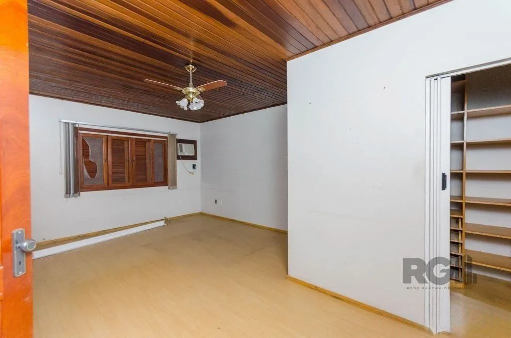 Imagem Excelente casa de 318m² com 3 dormitórios