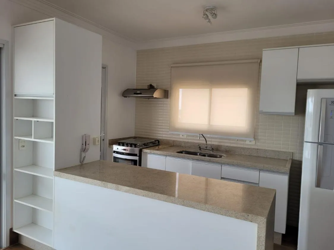 Imagem EXCLUSIVIDADE E SOFISTICAÇÃO: apartamento elegante no nobre bairro do Taquaral em Campinas, com vista privilegiada da cidade