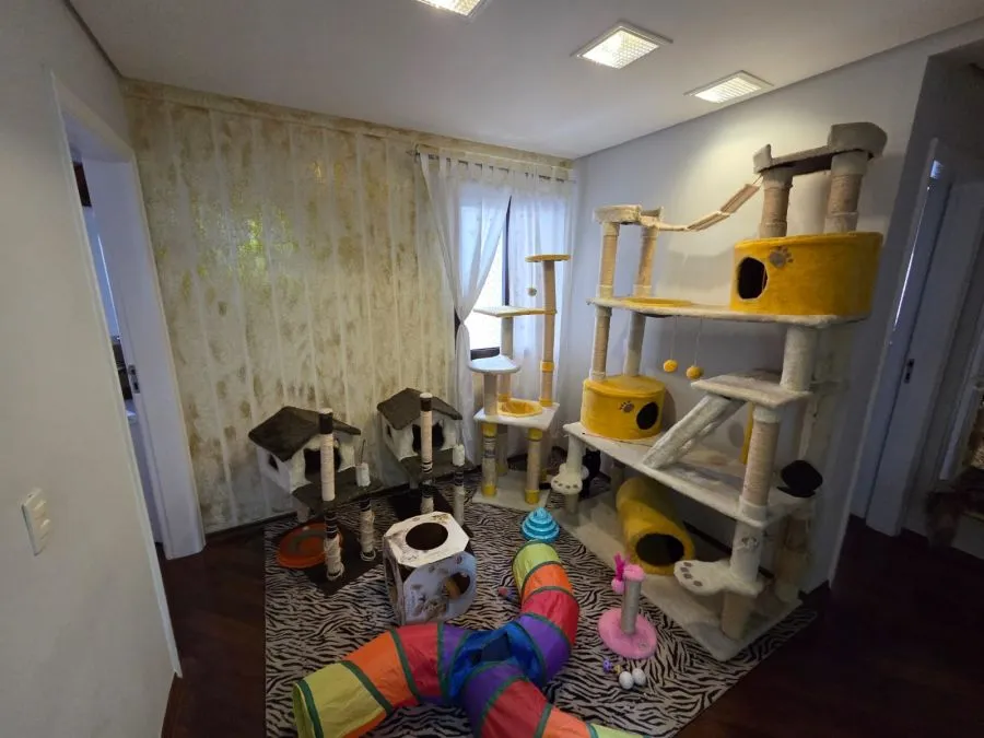 Imagem Excelente Oportunidade de Alto Padrão com 188 m2 .4 dorm.