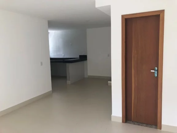 Imagem Belíssima casa duplex composta de 3 quartos sendo uma suíte área gourmet com churrasqueira bairro Ipiranga Guarapari