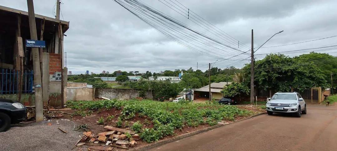 Imagem Terreno à venda em Cascavel, Santa Cruz - Energia Elétrica e Rua Asfaltada