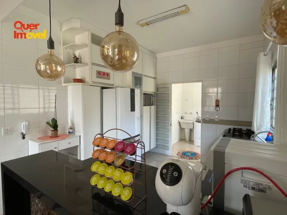 Imagem Casa Moderna e Completa à Venda ? Móveis Planejados, Escritório, Jardim e Segurança