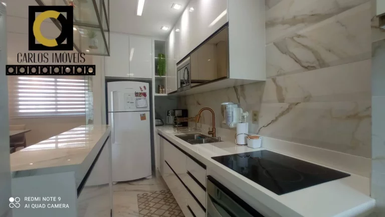 Imagem Apartamento frente a praia a venda na Pompéia em Santos
