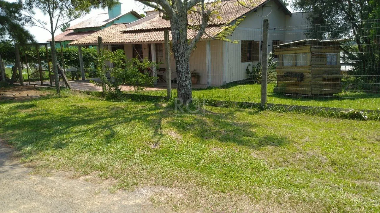 Imagem Casa com 3 dormitórios no bairro Vila Imperial/ Gravataí