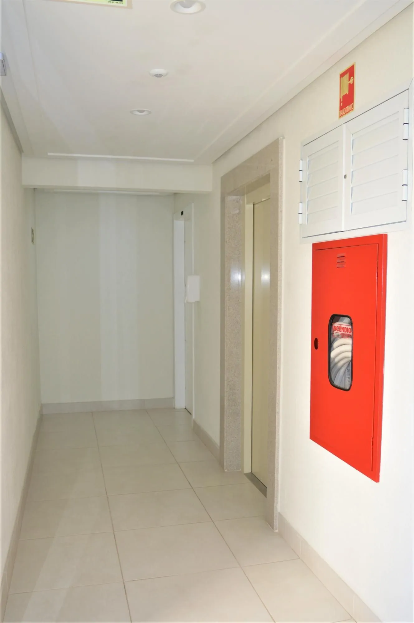 Imagem Apartamento com 2 suítes e lavabo em frente ao Parque da Redenção