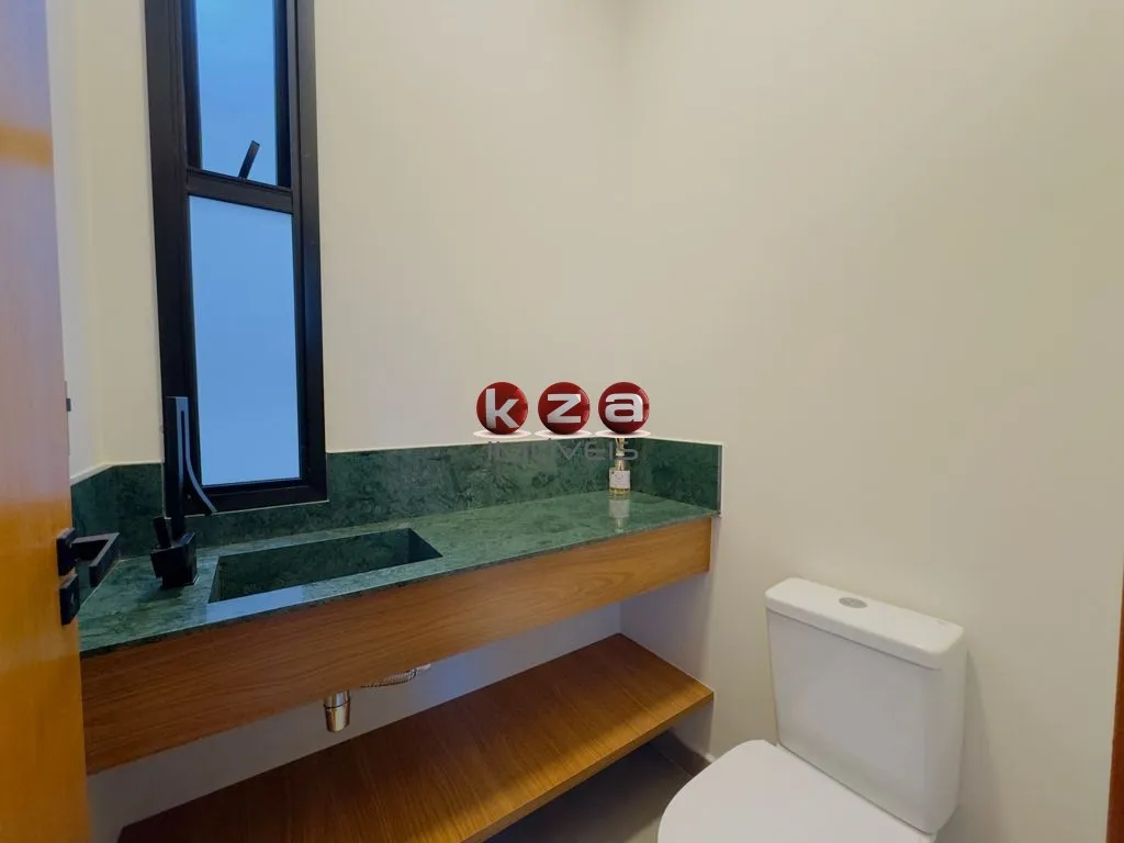 Imagem Venda de Casa em Condomínio de Luxo em Valinhos-SP, 3 Suítes, 2 Salas, 5 Banheiros, 2 Vagas, 180m²!