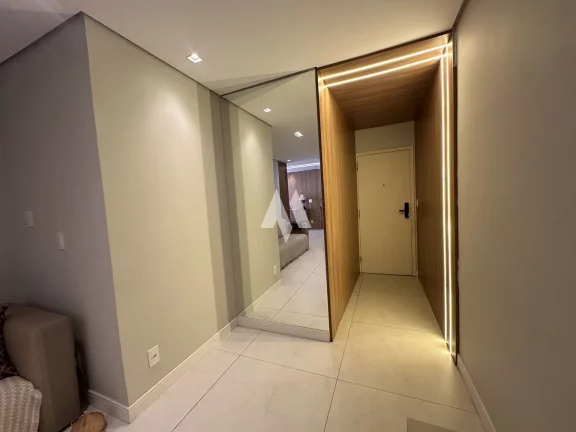 Imagem Apartamento reformado na Ponta da praia com 03 dormitórios!