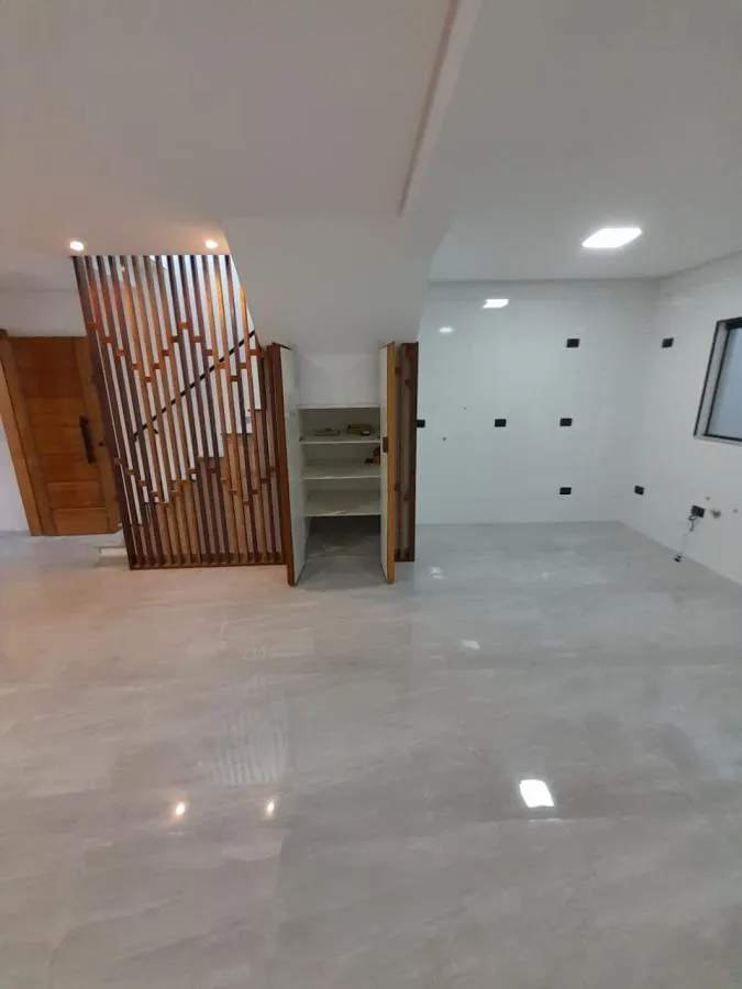 Imagem Sobrado para Venda em Santo André / SP no bairro Jardim das Maravilhas