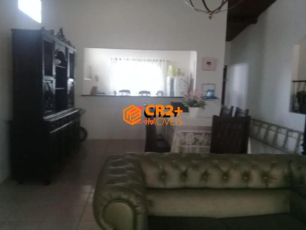 Imagem Casa a Venda com 3 quartos, 2 suítes no bairro Cruzeiro em Gravatá ,200m²m