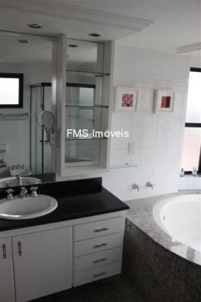 Imagem Apartamento de luxo à venda no Bosque da Saúde, São Paulo-SP: 4 quartos, 3 suítes, 4 salas, 4 vagas de garagem!