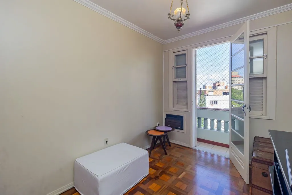 Imagem Apartamento 3 dorms à venda Rua Augusto Pestana, Santana - Porto Alegre