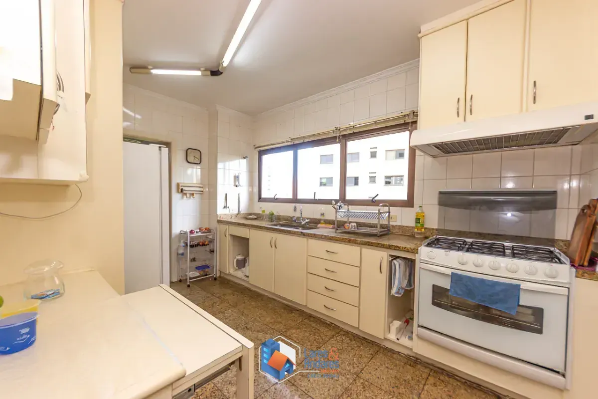 Imagem Apartamento para venda em Vila Suzana com 6 quartos, sendo 4 suítes, 368m²
