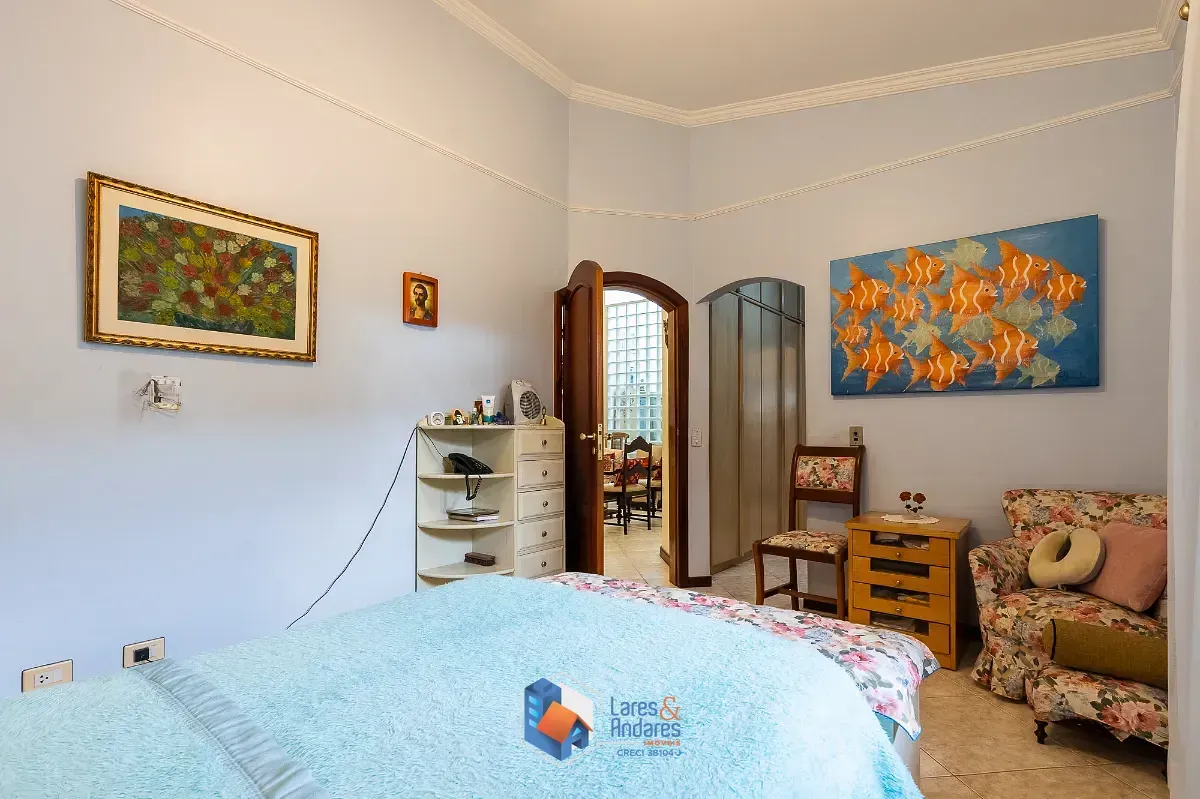 Imagem Casa para venda em Planalto Paulista com 2 quartos, sendo 2 suítes, 230m²