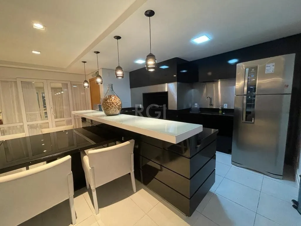 Imagem Apartamento para Venda - 64.67m², 2 dormitórios, sendo 1 suites, 1 vaga - Cidade Baixa, Porto Alegre