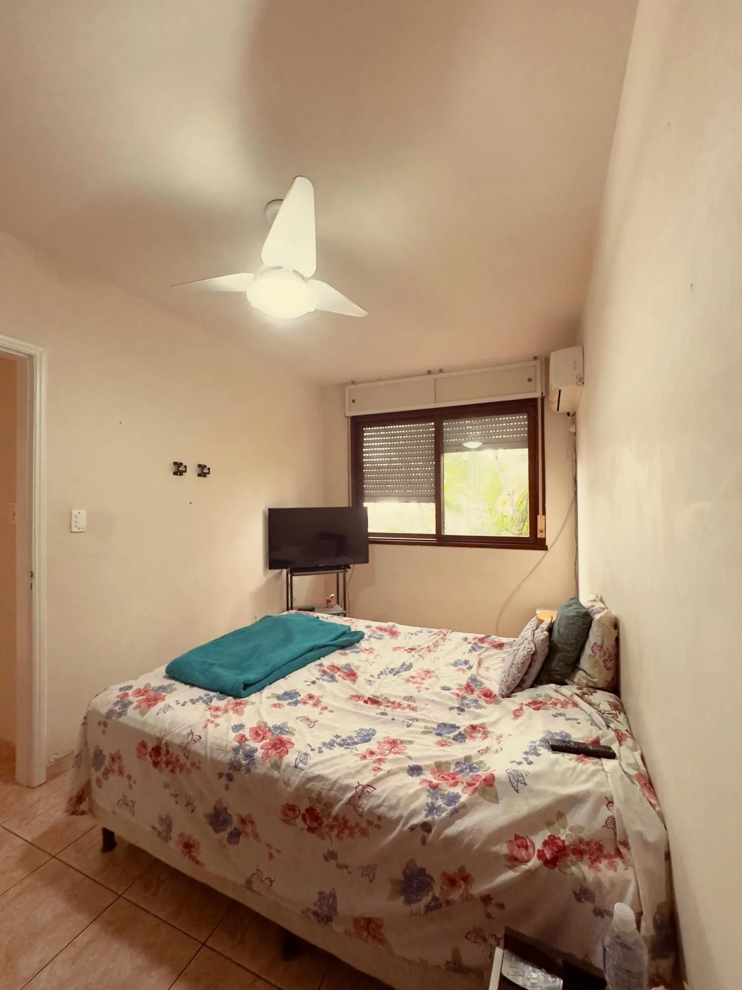 Imagem EXCELENTE APARTAMENTO SEMIMOBILIADO COM 2 DORMITÓRIOS