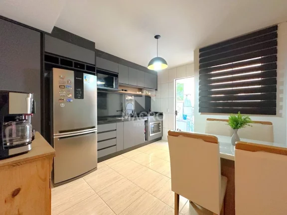 Imagem Geminado Duplex | 2 quartos | Barra do Rio Cerro | 71m²