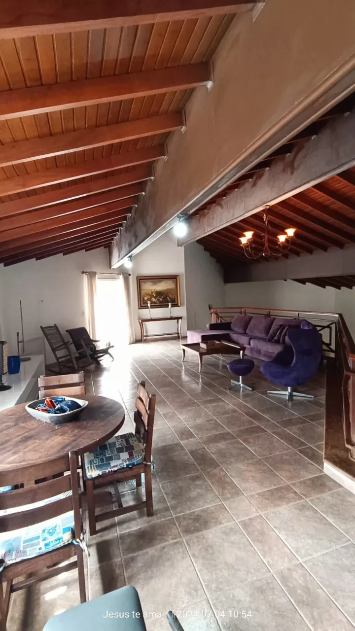 Imagem Casa de luxo em condomínio com 5 quartos e 4 suítes na Vila Martins - Itu-SP: 652,64m², 3 salas, 7 banheiros e 8 vagas de garagem!