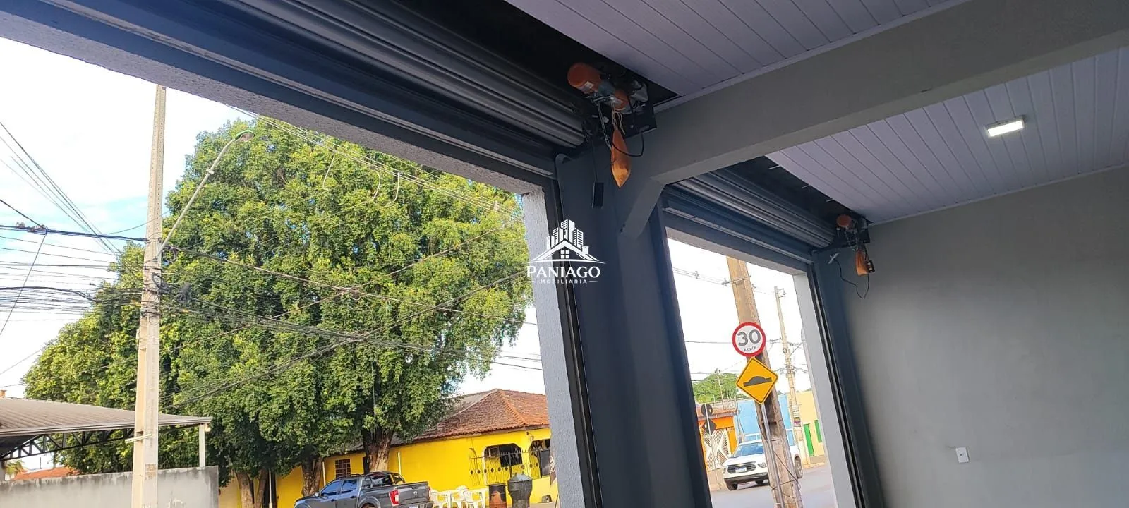 Imagem SALÃO COMERCIAL PARA LOCAÇÃO EM AVENIDA DE GRANDE MOVIMENTO NO BAIRRO RESIDENCIA