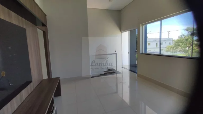 Imagem Casa de luxo em condomínio no Jardim Itália, Cuiabá-MT: 5 quartos, 5 suítes, 3 salas, 6 banheiros, 6 vagas, 382m².