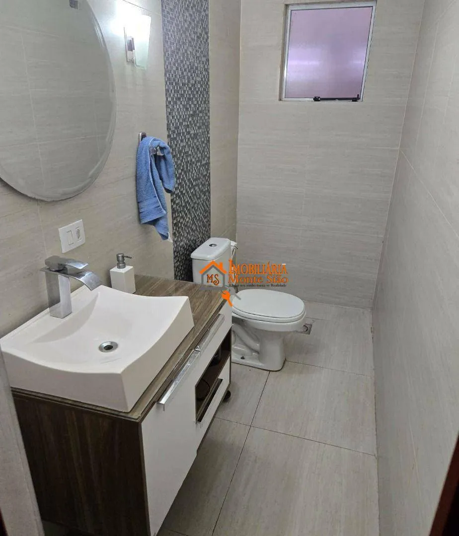Imagem Sobrado com 3 dormitórios à venda, 200 m² por R$ 670.000,00 - Parque Continental I - Guarulhos/SP