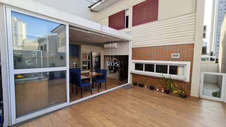 Imagem Vende casa em condomínio fechado na Vila Andrade