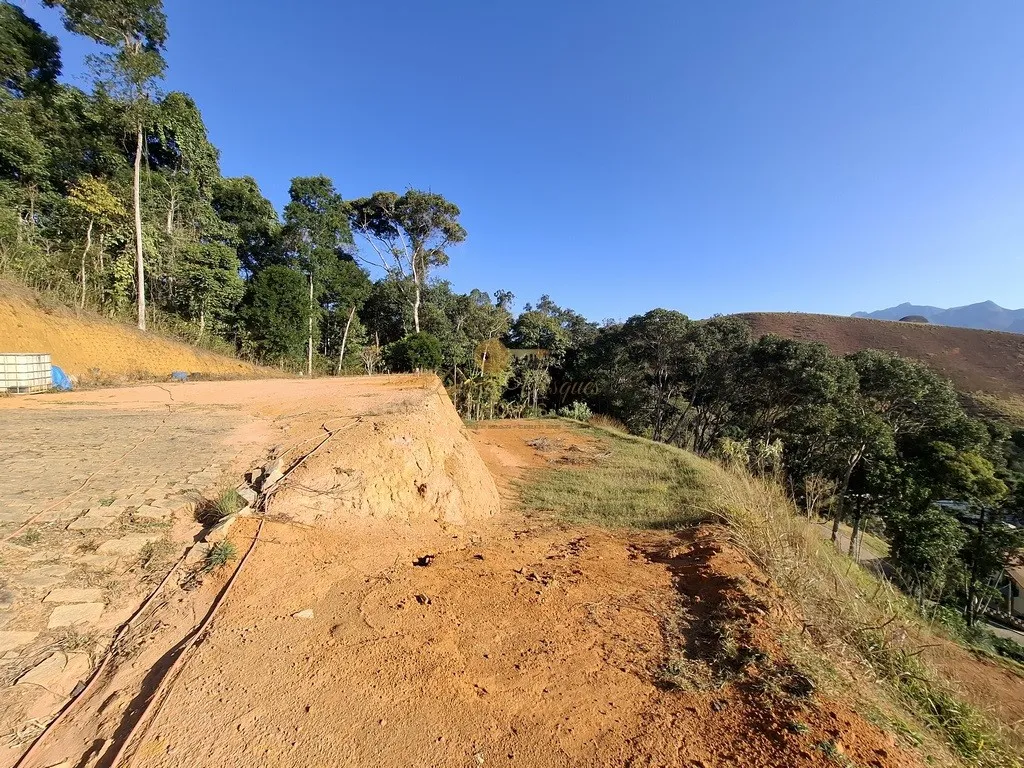 Imagem Terreno em Condomínio para Venda em Teresópolis / RJ no bairro Prata
