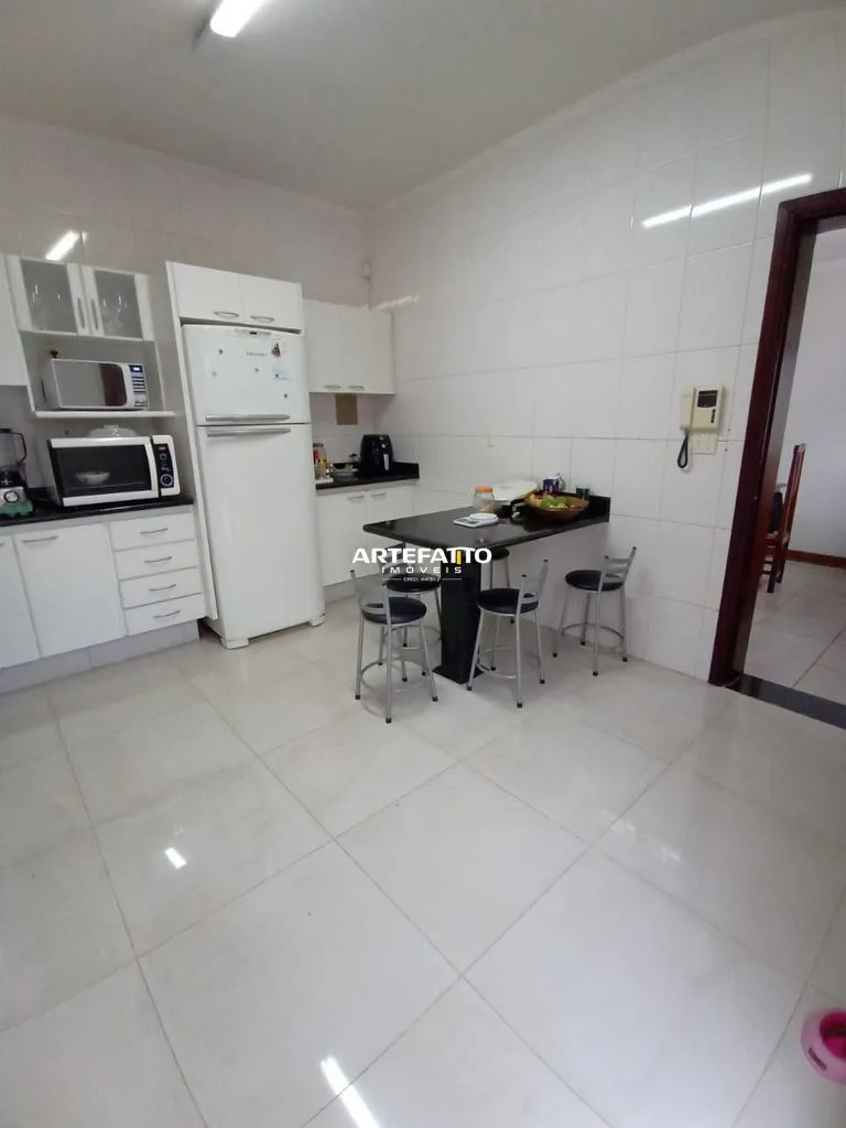 Imagem Sobrado à venda em Franca, Jardim Flórida, com 3 quartos, 380m2
