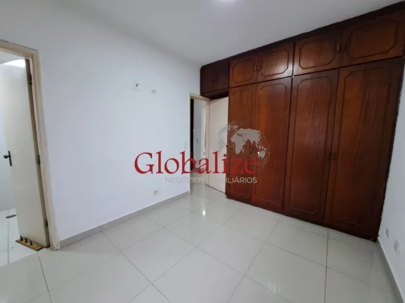 Imagem Apartamento à venda com 77m², 2 quartos, 1 suite, elevador e vaga por R$430.000,00 em Santos
